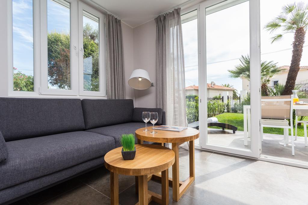 Villa Velvet Villeneuve-Loubet Exterior foto