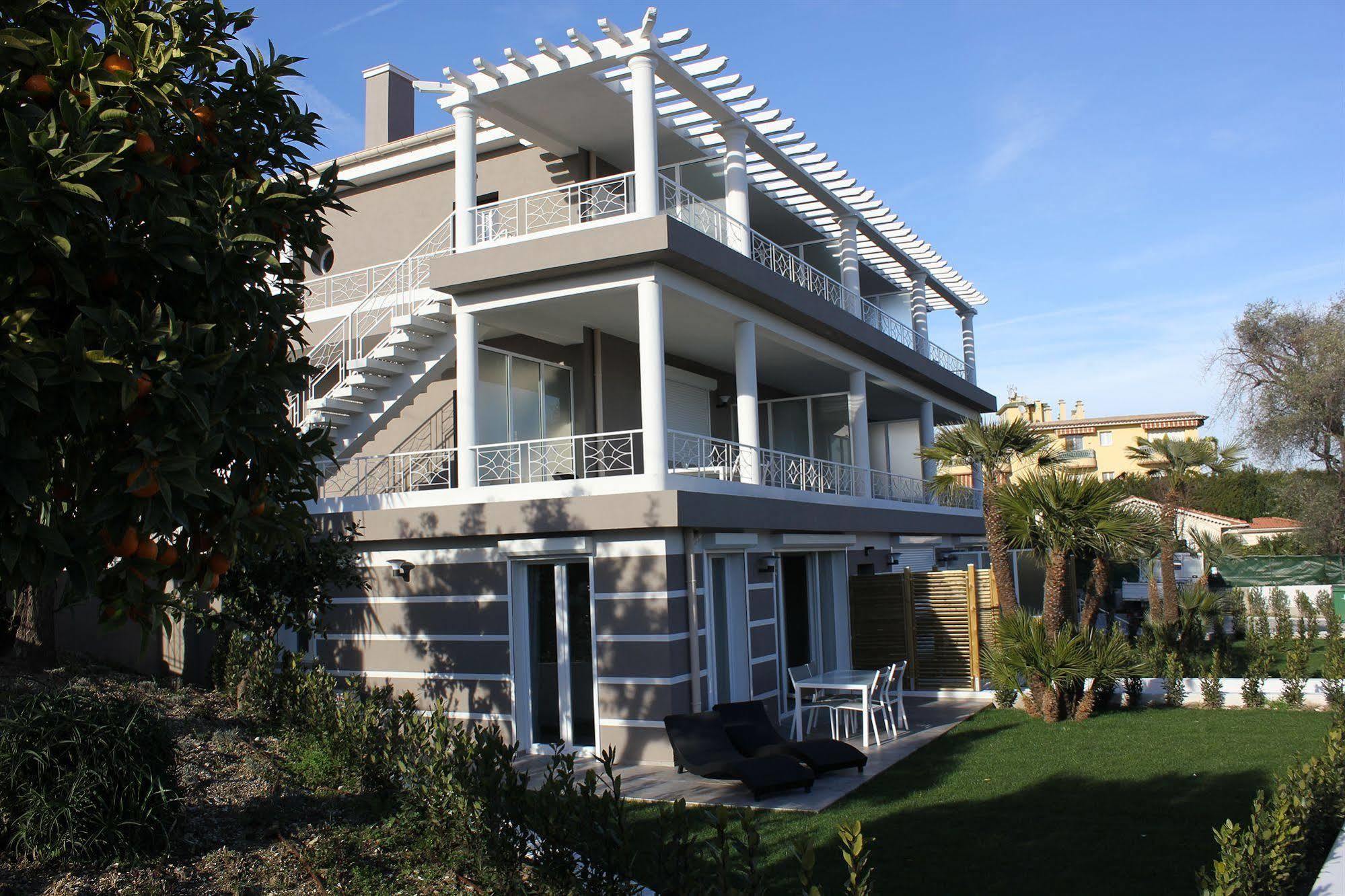 Villa Velvet Villeneuve-Loubet Exterior foto